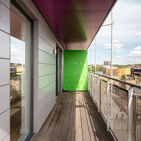 Second Nest Deptford Greenwich Лондон Екстериор снимка